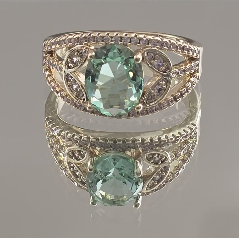 Gold and Green CZ Ring
